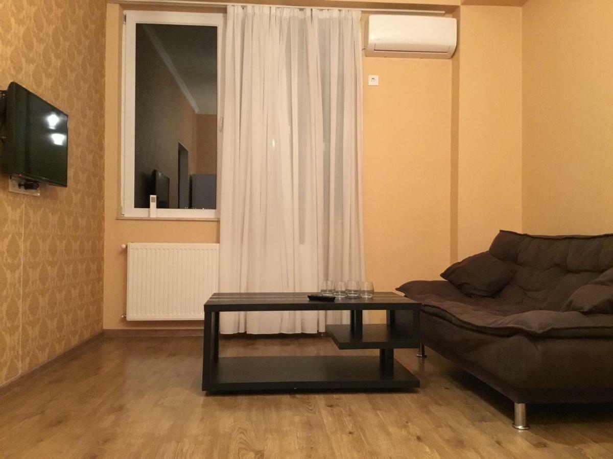Welcome Генацвале))) تبليسي المظهر الخارجي الصورة